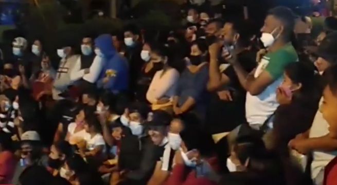 Policía intervino espectáculo de cómicos ambulantes en Mala