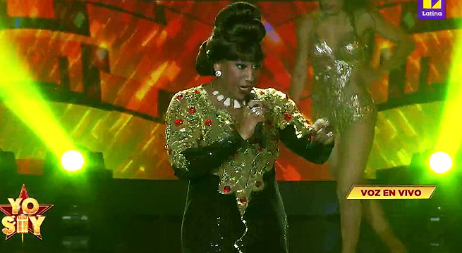 Imitador de Celia Cruz cantó 