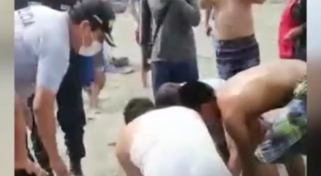 Mujer murió ahogada al intentar rescatar a su hijo en playa de Trujillo