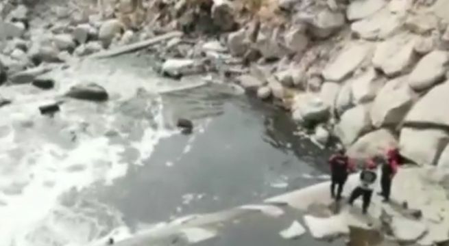 Encuentran cuerpo calcinado de hombre en el río Rímac