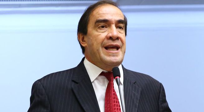 Yonhy Lescano lidera intención de voto con 12.2%, según encuesta de CPI