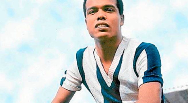 Teófilo Cubillas: “Estuve cuando Farfán se fue al PSV y me encantaría estar cuando regrese a Alianza