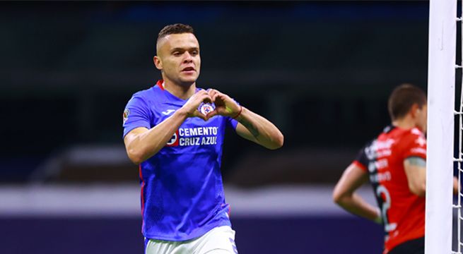 Cruz Azul de Juan Reynoso se mantiene en lo más alto del fútbol mexicano