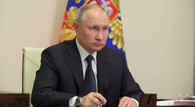 Vladímir Putin anuncia que este martes se vacunará contra la covid-19