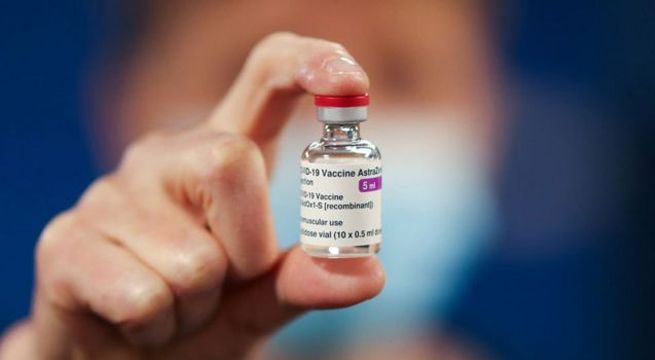 Universidad de Oxford probará versión nasal de vacuna contra el Covid-19