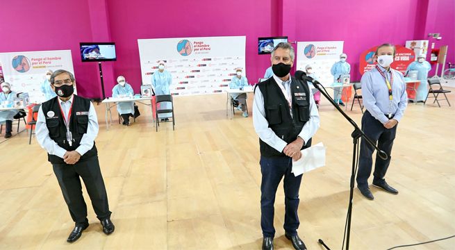 Presidente Francisco Sagasti presentó un nuevo plan de vacunación