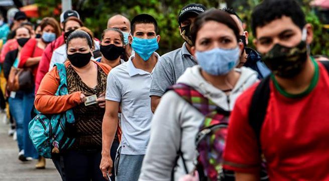 Bogotá declara alerta roja general y ajusta medidas contra ola de covid-19