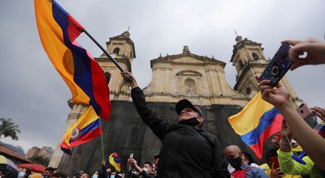 Manifestantes no logran acuerdo para suspender protestas en Colombia