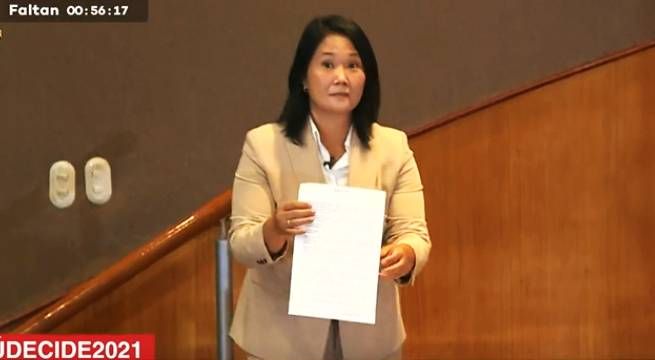 Niegan permiso a Keiko Fujimori para que viaje a foro convocado por Vargas Llosa