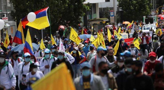 Manifestaciones en Colombia entran en su cuarta semana sin que se vislumbre acuerdo