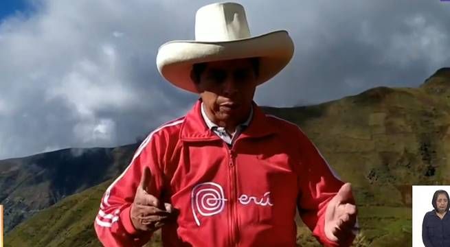 Pedro Castillo rechazó agresiones a periodistas