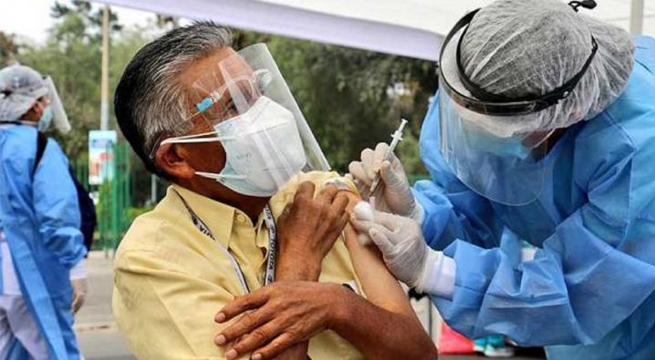 Vacuna de Covid-19 es efectiva contra la variante C-37