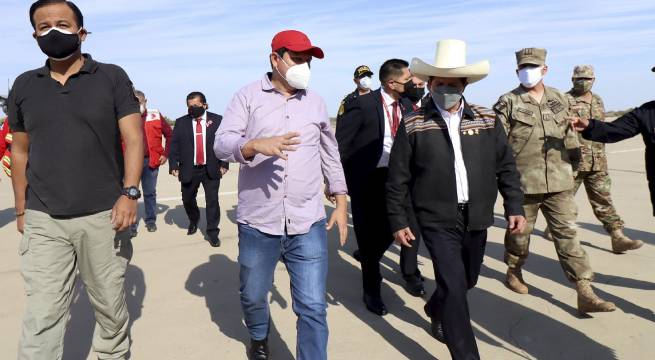 Presidente Pedro Castillo llegó a Piura tras sismo de 6.1