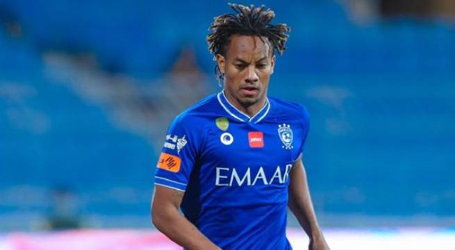 Al Hilal derrotó 2-1 al Al-Taawoun con presencia de André Carrillo