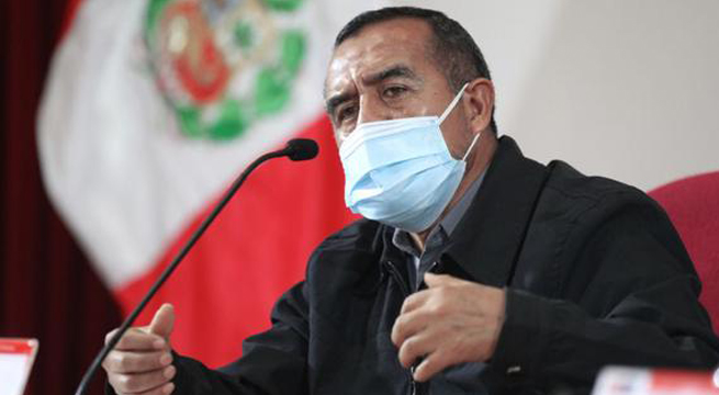 Iber Maraví confirma que no ha renunciado: “He puesto mi cargo a disposición”