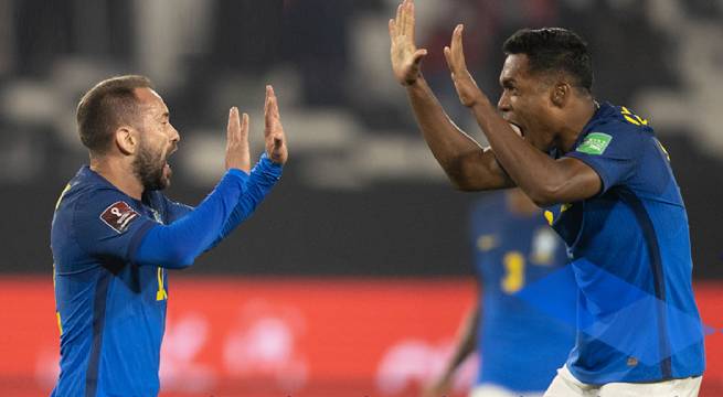 Brasil venció de visita 1-0 a Chile por las Eliminatorias [Video]