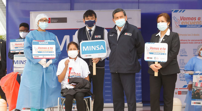 Minsa evalúa aplicación de una tercera dosis contra la COVID-19