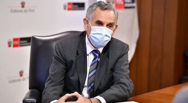 Ministro Francke anuncia que inclusión del gas en Fondo de Estabilización beneficia más a provincias