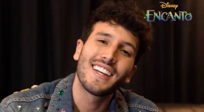 Sebastián Yatra interpreta la canción original “Dos Oruguitas” en la película Encanto