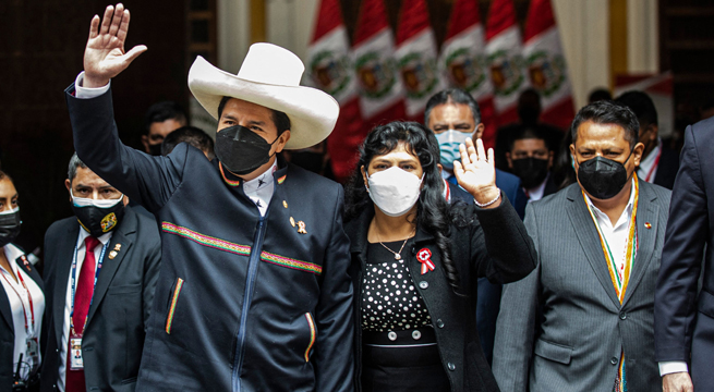 Lilia Paredes le dedica emotivo mensaje al presidente Pedro Castillo por su onomástico