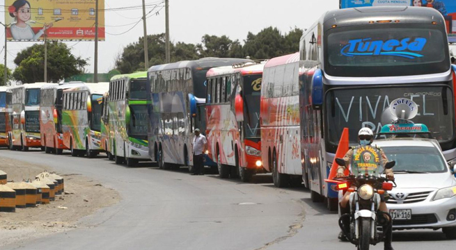 Retomarán paro este 26 de octubre, anuncia gremio de transporte interprovincial