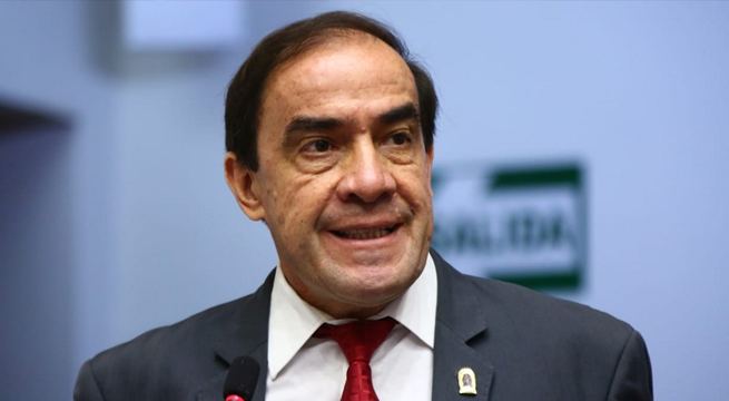 Yonhy Lescano sostiene que salida de Juan Carrasco del Mininter fue un error