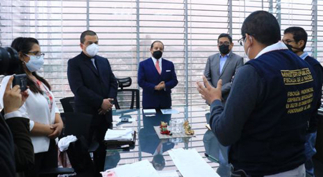 Fiscalía realiza diligencia en la sede del Minedu tras filtración de examen de docentes