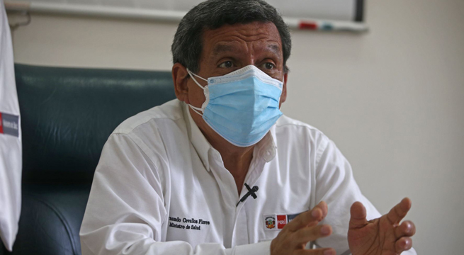 Gobierno evaluará pedir vacunación con dos dosis para recibir algunos aportes sociales