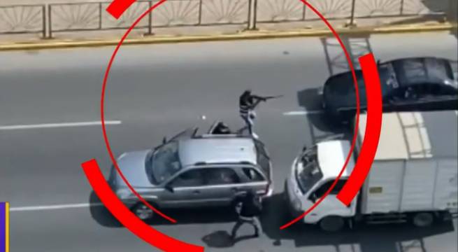 Con armas de guerra asaltan camión y roban 350 laptops