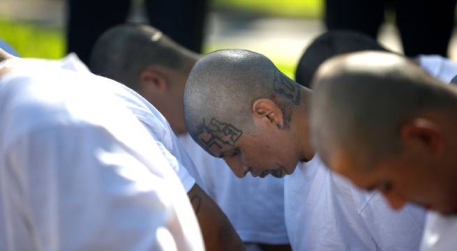 Estados Unidos sanciona a dos funcionarios salvadoreños por supuestos pactos con pandillas