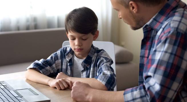 Padres: ¿cómo ayudar a mi hijo para que termine el año escolar con éxito?
