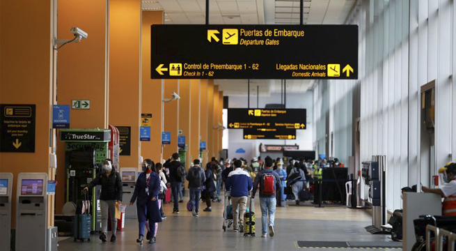 Gobierno prorroga suspensión vuelos procedentes de Sudáfrica para evitar ingreso de ómicron