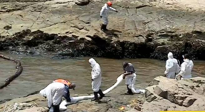 Gobierno impuso a Repsol multas por S/ 7.7 millones por contaminación