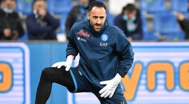 Arquero David Ospina sufre contractura muscular y enciende alarmas en selección colombiana