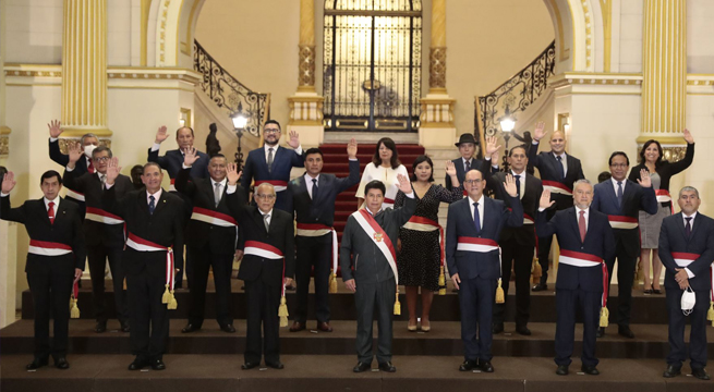Centro Flora Tristán sobre gabinete Torres: Mantiene agresores y misóginos