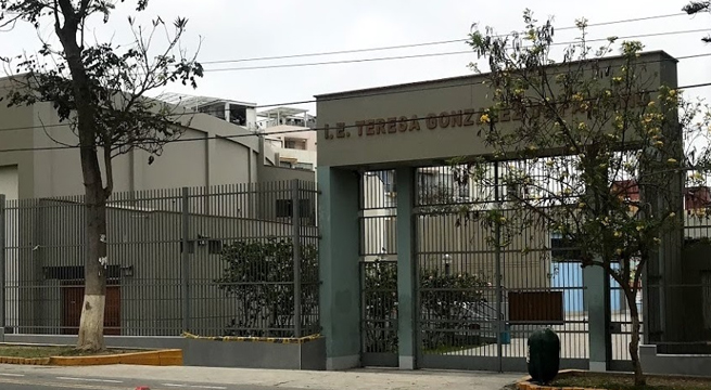Detectan dos casos de COVID-19 en colegio de Jesús María y pasará a modalidad virtual