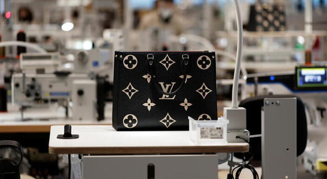 Acciones europeas caen debido a la preocupación por el aumento del COVID en China