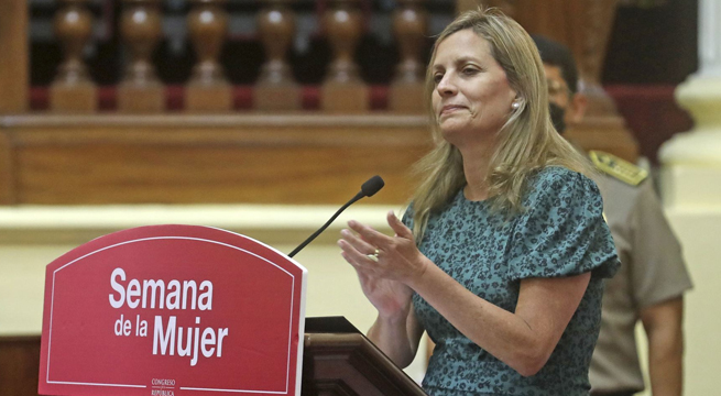 María del Carmen Alva sobre Pedro Castillo: “Lo mejor para él es que se ponga a derecho”