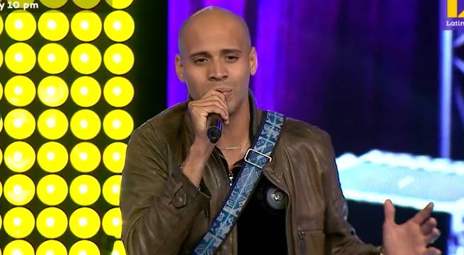 Imitador de Gian Marco se lució con dos canciones