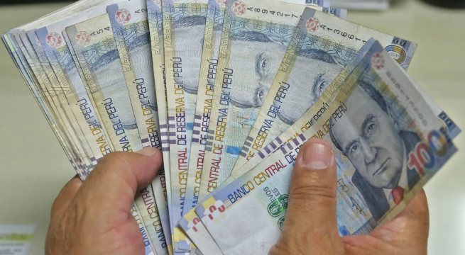 Aprueban retiro de hasta 18,400 soles de fondos de AFP