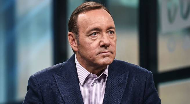 La fiscalía británica acusa al actor Kevin Spacey de varios delitos sexuales