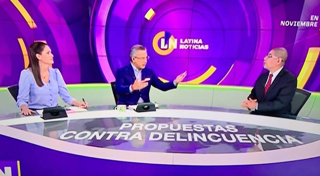 Ministro del Interior anuncia operativos contra mercado negro de celulares