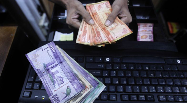 Sri Lanka incurrirá en impago de la deuda y reconoce que no tiene dinero para combustible