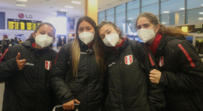 Selección Peruana Femenina partió a México para disputar partidos amistosos