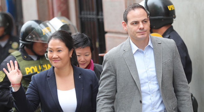 Keiko Fujimori anuncia su divorcio de Mark Vito Villanella