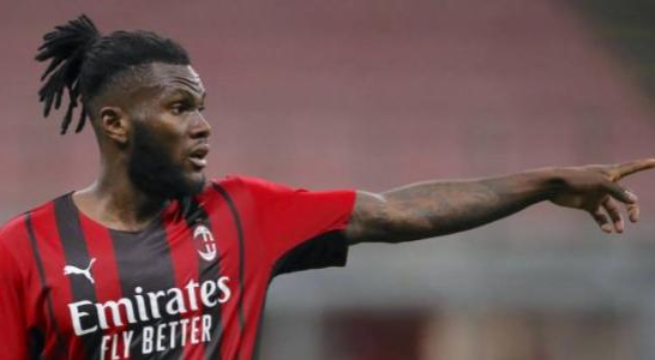 Kessié se une al Barcelona tras terminar contrato con el AC Milán