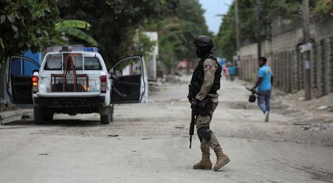 Violencia de pandillas en capital haitiana corta ayuda alimentaria, dice la ONU