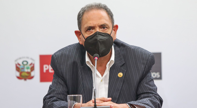 Fiscalía abre investigación contra ministro de Defensa por presunto delito de peculado de uso