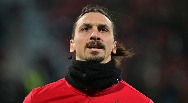 Ibrahimovic seguirá jugando más allá de los 41 años tras ampliar su contrato con el AC Milan
