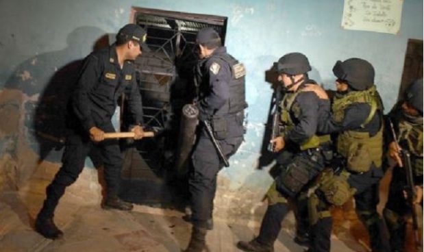 Tumbes: cae banda que estafaba desde el penal con el cuento del premio de la camioneta